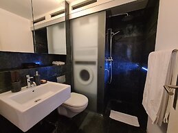 Lucerne Lake View Apartments