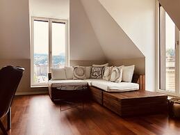 Lucerne Lake View Apartments