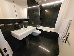 Lucerne Lake View Apartments