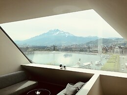 Lucerne Lake View Apartments