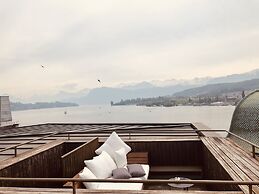 Lucerne Lake View Apartments