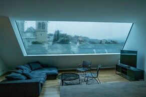 Lucerne Lake View Apartments