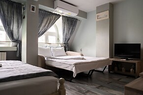 Hotel Jeweller