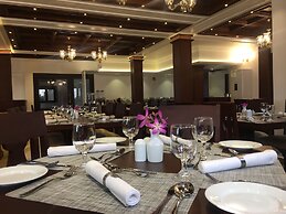 Nihara Resort And Spa