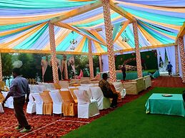 Damyanti Hotel And Resort