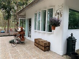 Paramer Resort Suanphung