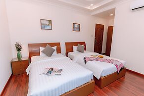 DAHLIALAND SAIGON HOTEL & SWIMMING POOL