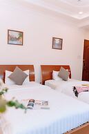 DAHLIALAND SAIGON HOTEL & SWIMMING POOL