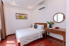 DAHLIALAND SAIGON HOTEL & SWIMMING POOL