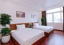 DAHLIALAND SAIGON HOTEL & SWIMMING POOL