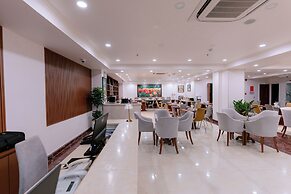 DAHLIALAND SAIGON HOTEL & SWIMMING POOL