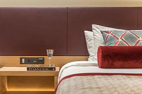 Euphoria Retreat - A Holistic Wellbeing Destination Spa