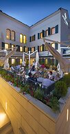 Hotel Sana