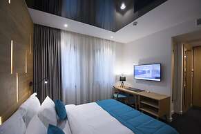 Hotel Sana