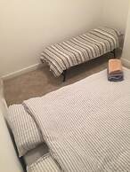 WOODLEIGH LUXURY 3 BEDROOMS HOUSE