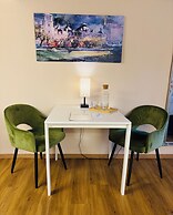 APT - Stone Lodge Salzburg