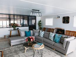 Linhof Boutique Guest House