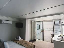 Linhof Boutique Guest House