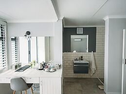 Linhof Boutique Guest House