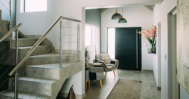 Linhof Boutique Guest House