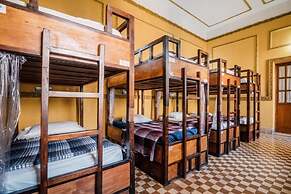 Posada Vee Yuu - Hostel