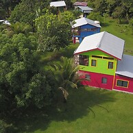 Lower Dover Jungle Lodge & Maya Ruins - Hostel