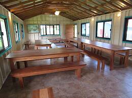 Lower Dover Jungle Lodge & Maya Ruins - Hostel