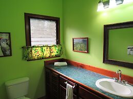 Lower Dover Jungle Lodge & Maya Ruins - Hostel