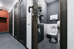 Keds Hostel & Coffee house