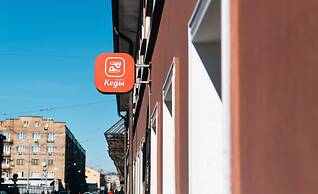 Keds Hostel & Coffee house