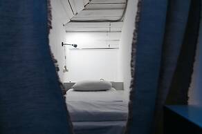 Keds Hostel & Coffee house