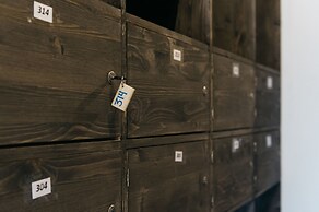 Keds Hostel & Coffee house