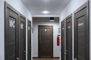 Keds Hostel & Coffee house