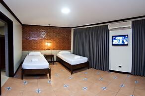 Vigan Plaza Hotel