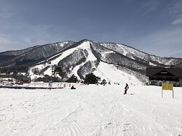 Madarao Mountain Lodge