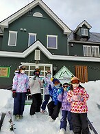 Madarao Mountain Lodge