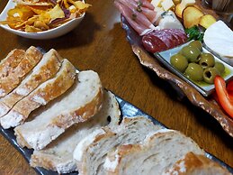 Madarao Mountain Lodge