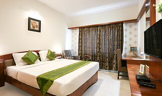Treebo Premium Askhaya Mahal Inn