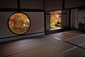 Guesthouse Sakura Komachi - Hostel