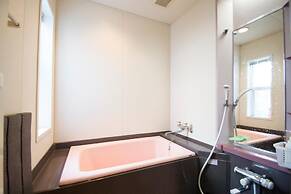 Guesthouse Sakura Komachi - Hostel