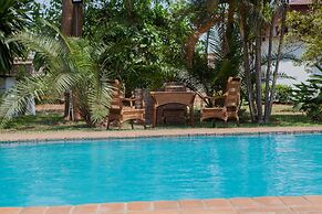 Adlib Executive Lodge