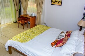 Adlib Executive Lodge