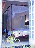 Adlib Executive Lodge