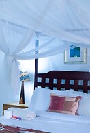 Adlib Executive Lodge