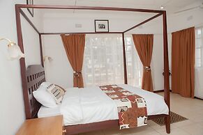 Adlib Executive Lodge