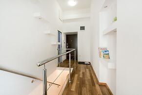 Tia Apartments and Rooms