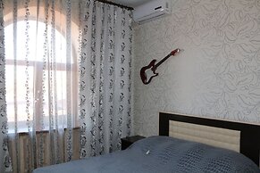 Gostiny Dvor Hotel - Hostel