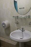 Gostiny Dvor Hotel - Hostel