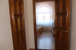 Gostiny Dvor Hotel - Hostel