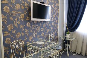 Gostiny Dvor Hotel - Hostel